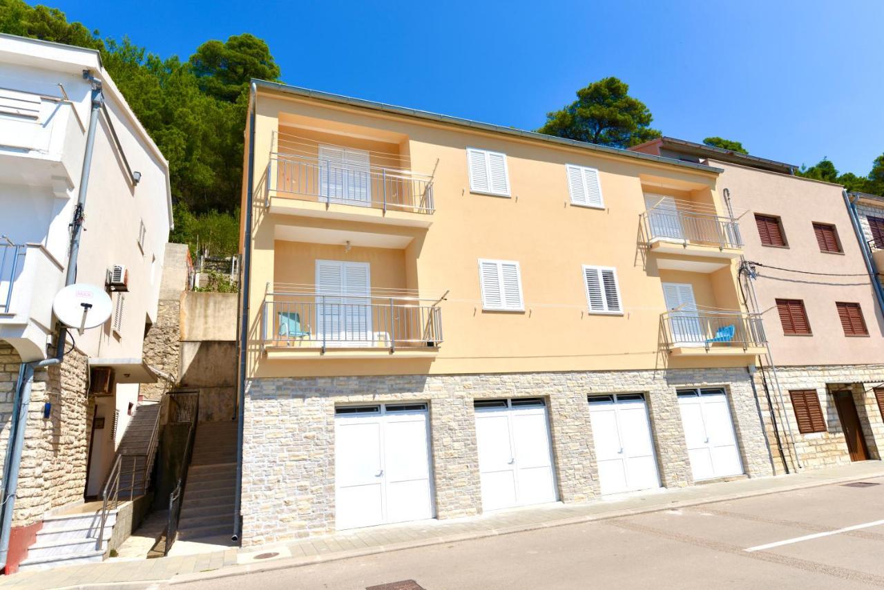 Apartment Niksa Novigrad  Kültér fotó